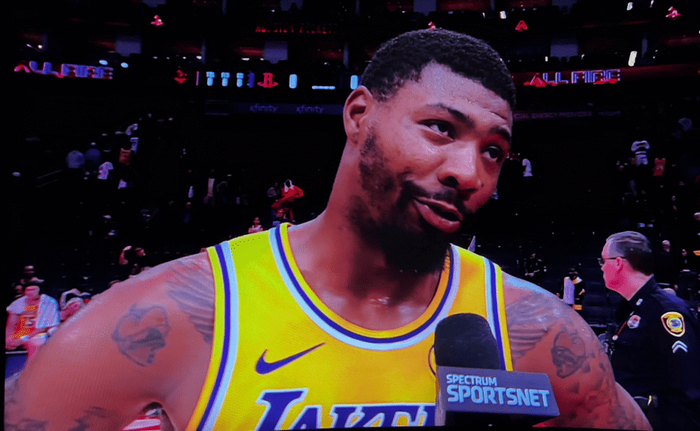 湖人逆转火箭斯马特：团队拼劲是制胜关键