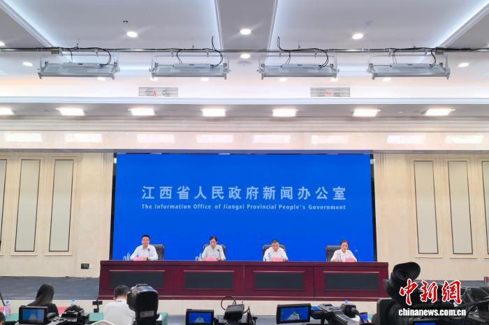 环鄱阳湖国际自行车赛迎来非洲车队 首次亮相国